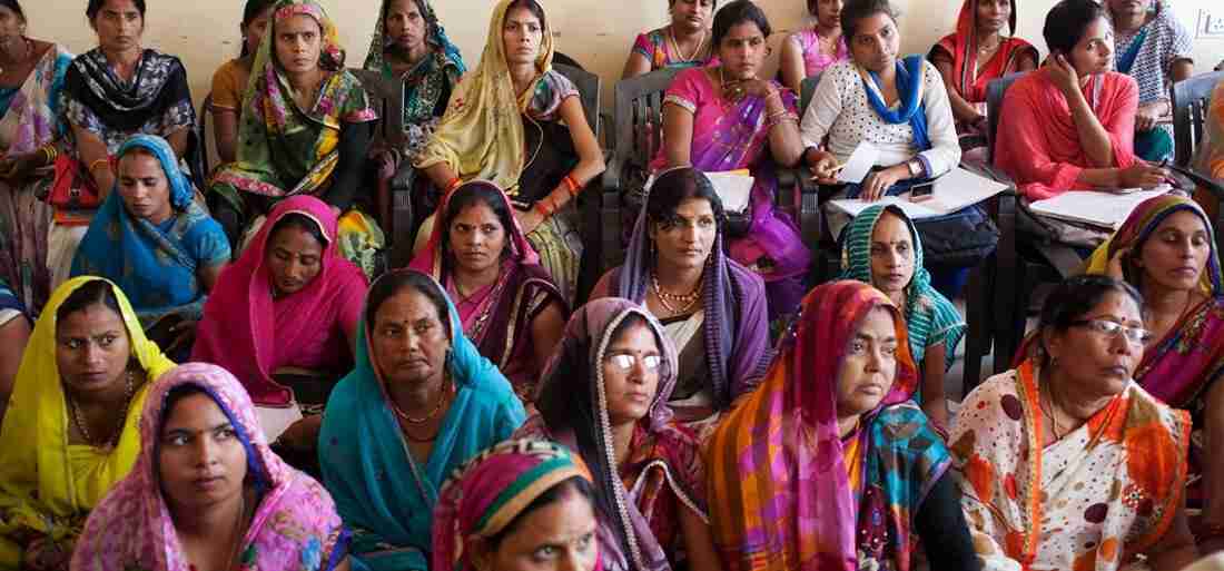 Why is It Difficult for Women in India to Access Credit, Savings, or Jobs? 