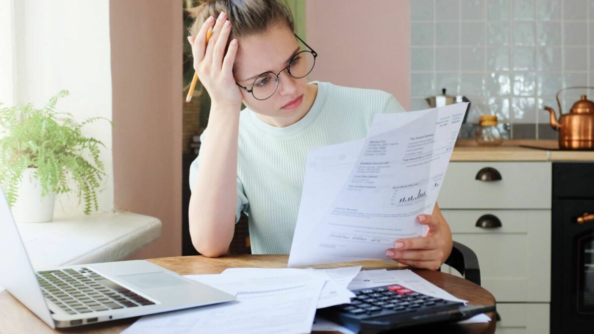 10 Financial Mistakes To Avoid As A Student